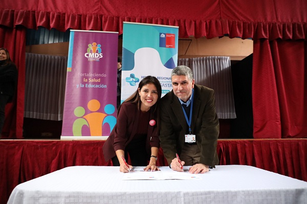 Hospital de Antofagasta y CMDS firman convenio para potenciar la donación de sangre entre las comunidades educativas