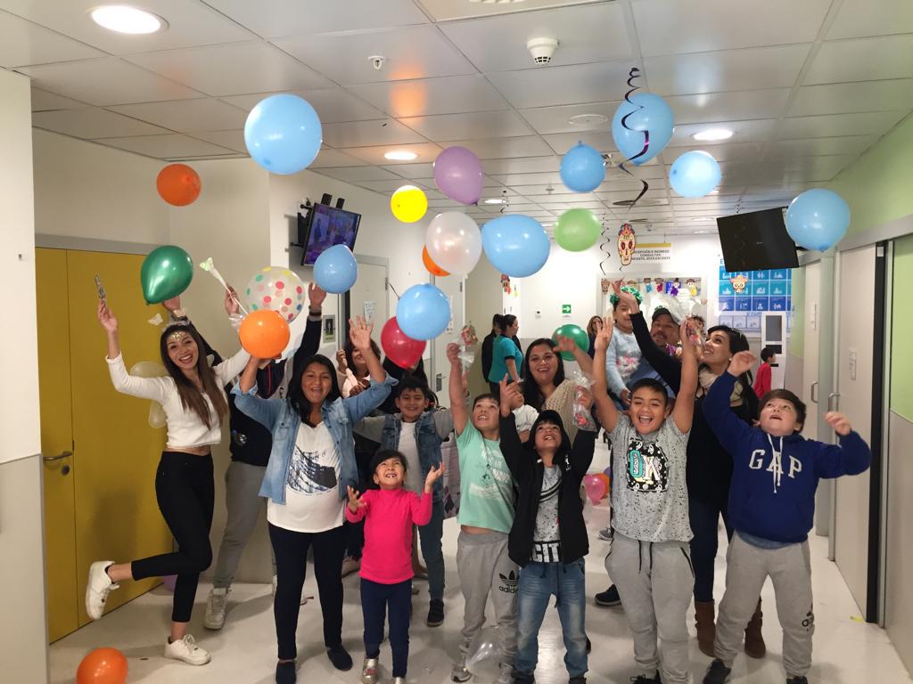 Niños y adolescentes celebran Halloween en el Hospital de Antofagasta